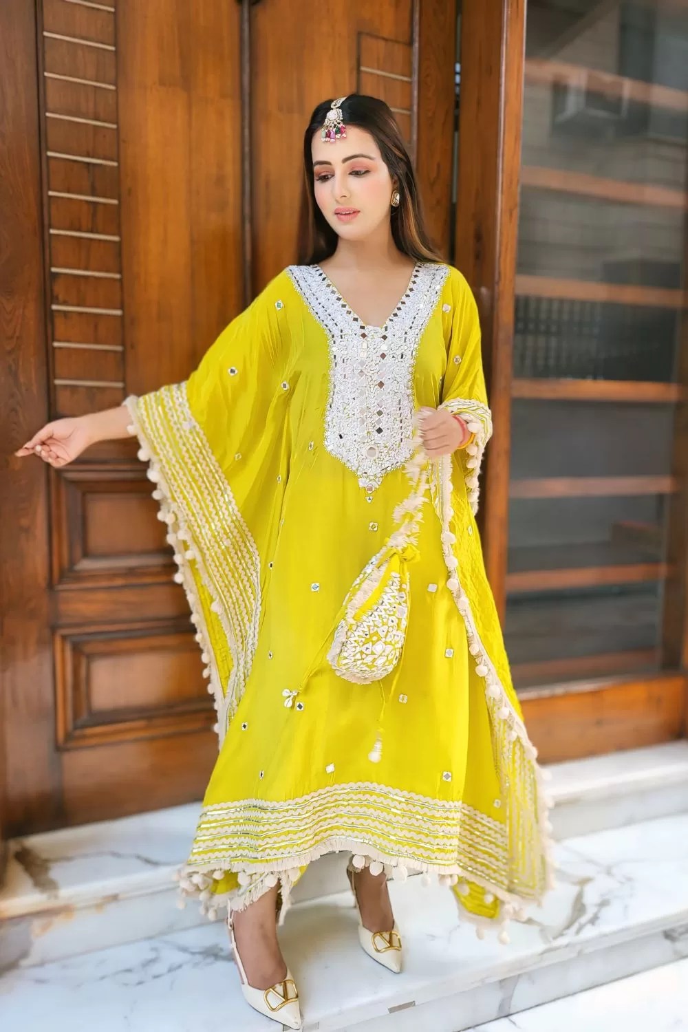 Pure Crepe Hand Embroidery Kaftaan Set