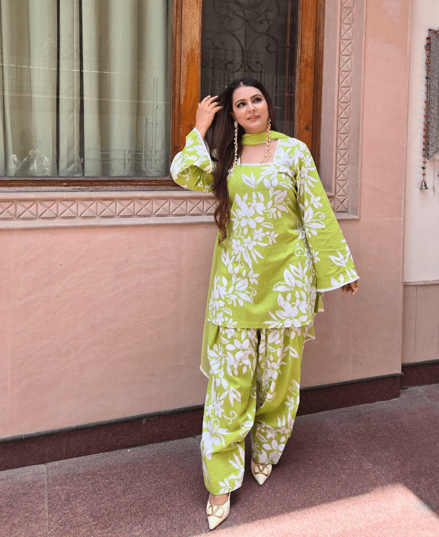Pure Luxury Cotton Farshi Suit Set with Back Dori - Image 9