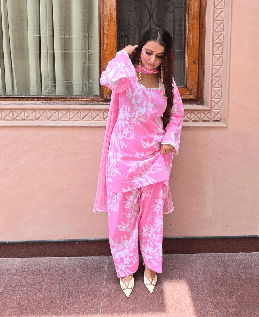 Pink Luxury Cotton Farshi Suit Set with Back Dori