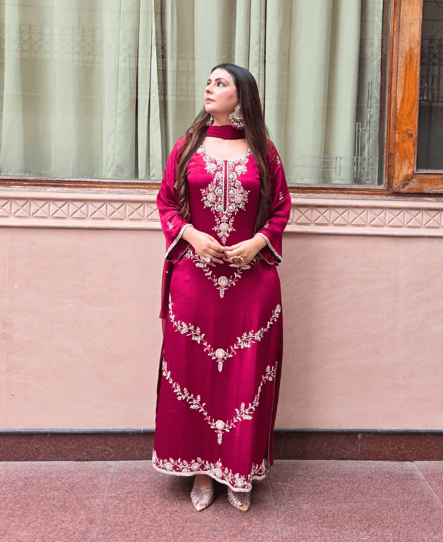 Aarohi Luxury Chiffon Crepe Handwork Suit Set - Image 3