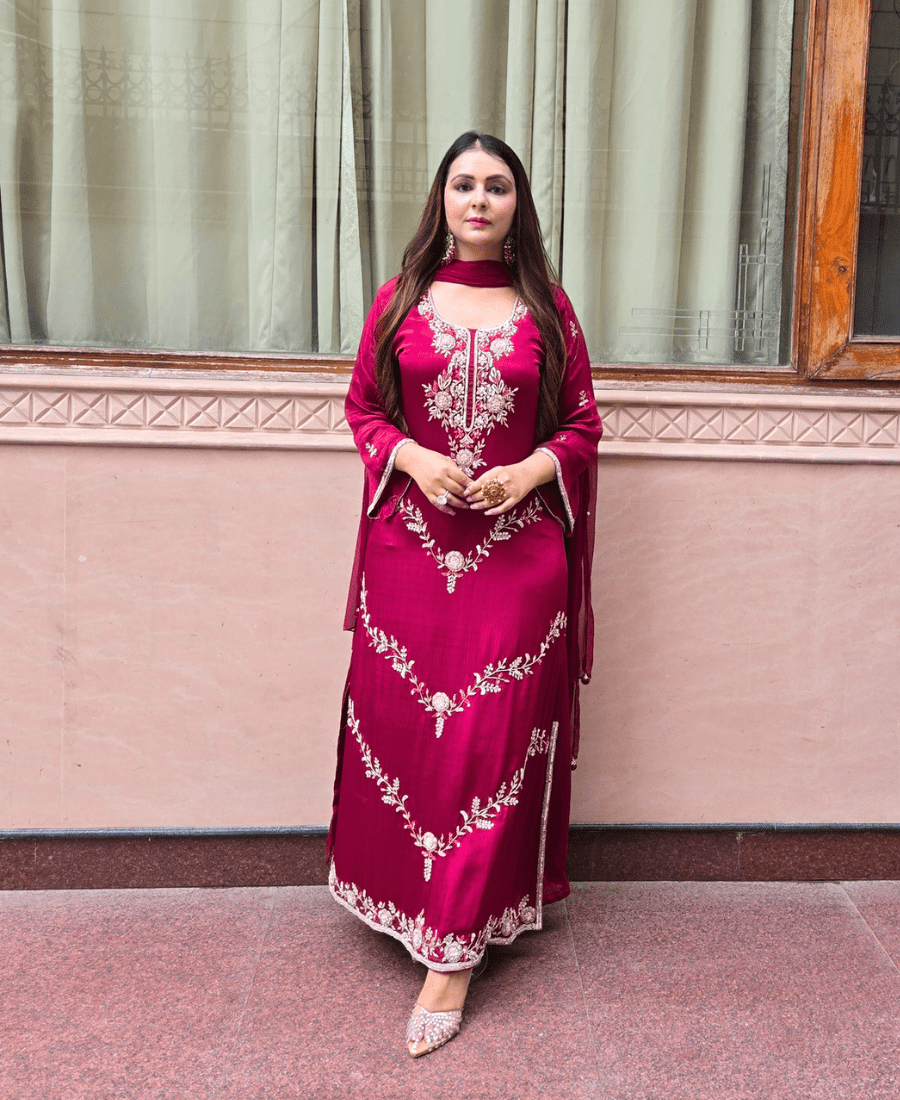 Aarohi Luxury Chiffon Crepe Handwork Suit Set - Image 2