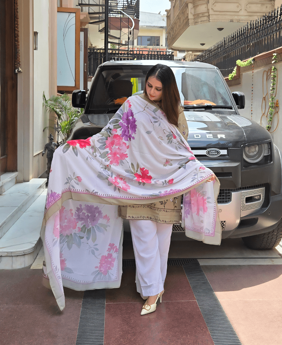 Pakistani Pure Crepe Kurta Set with Digital Print Dupatta - Image 2