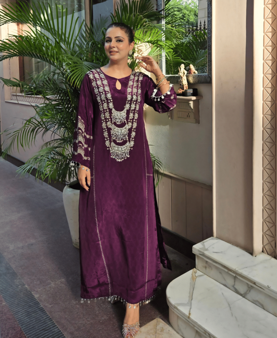 Zohra Handwork Two-Piece Set - Image 5