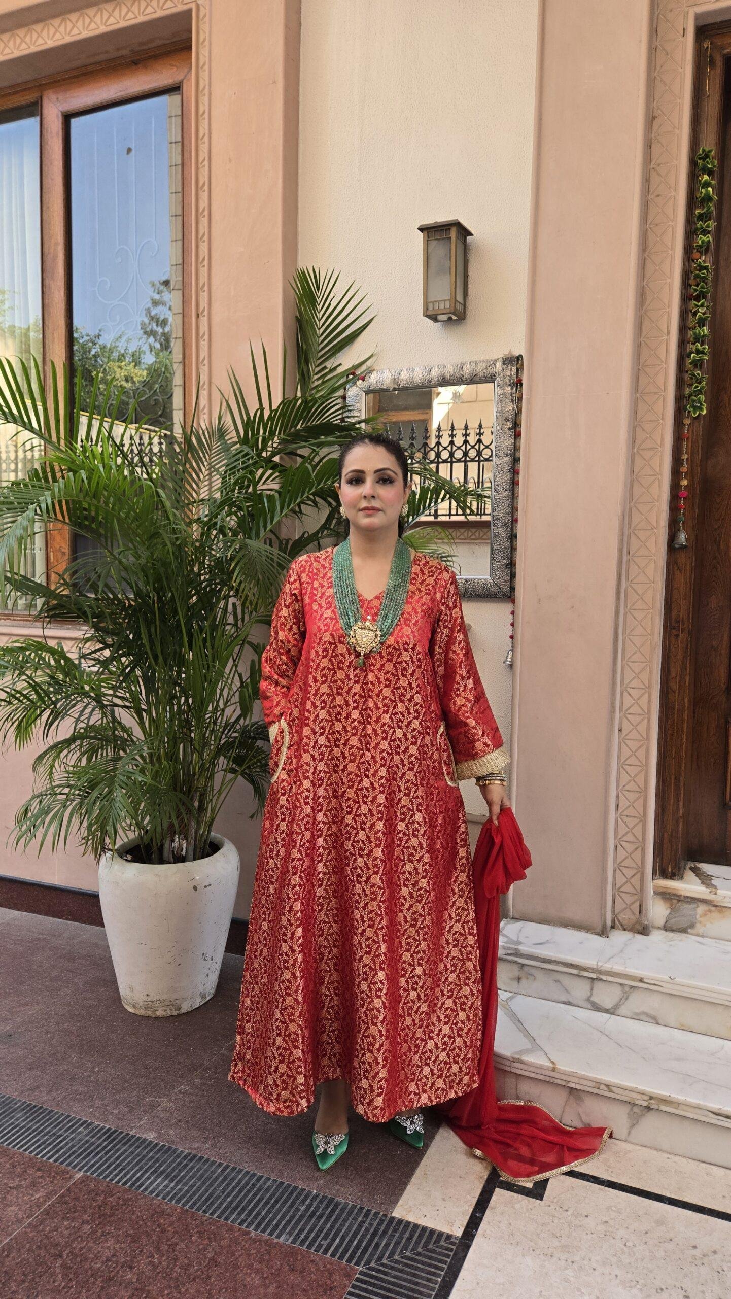 Pure Banarasi Pocket Style Anarkali Set