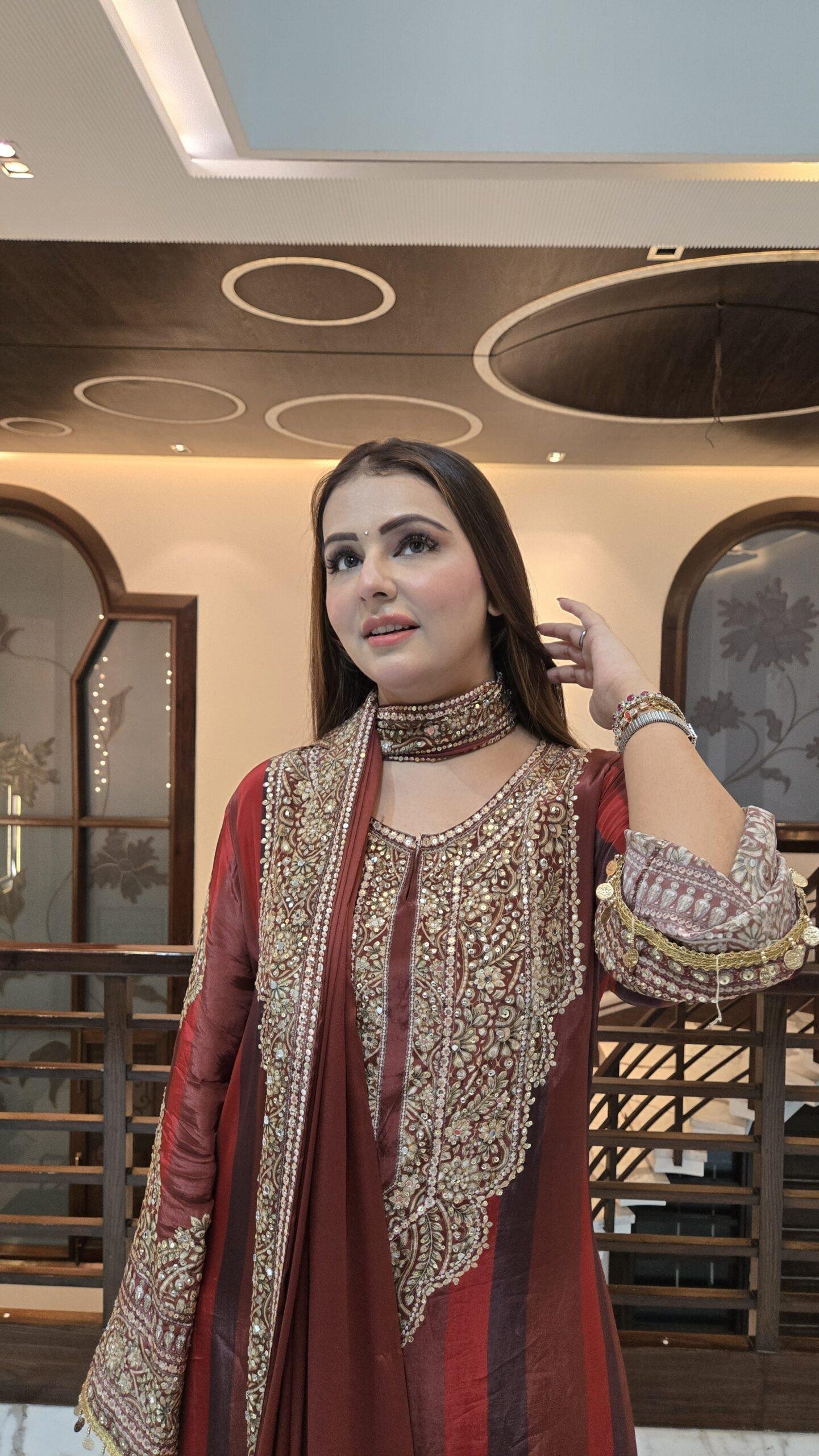 Noor-e-Mehfil Premium Festive Suit Set - Image 9