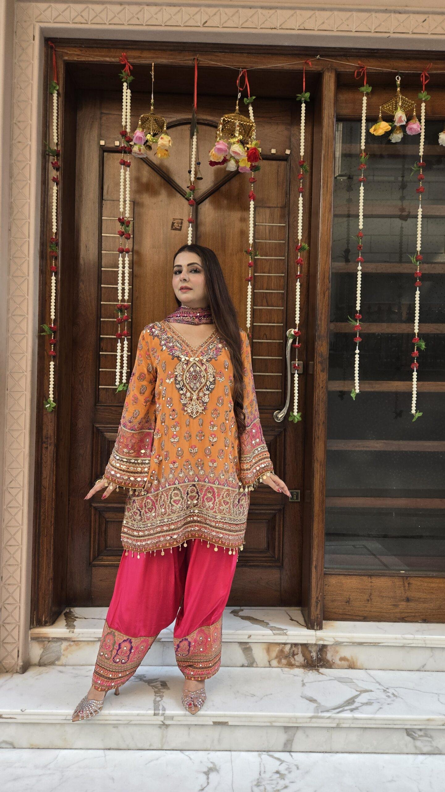 Noor-e-Utsav Festive Suit Set - Image 9