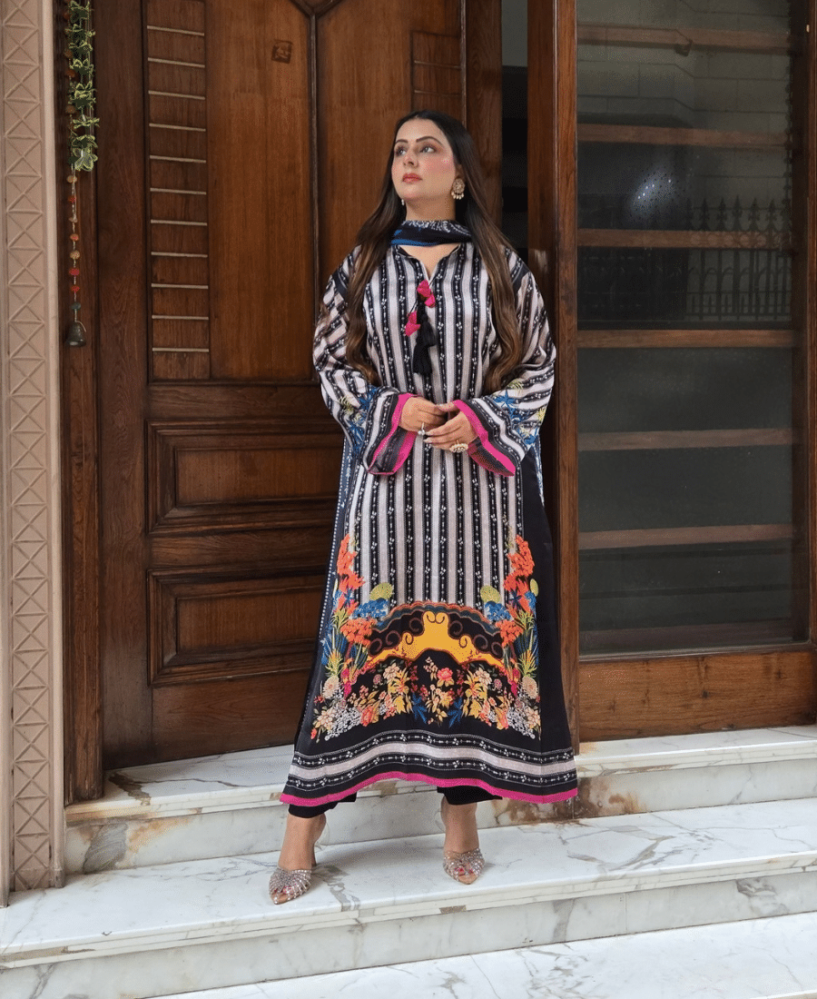 Pakistani Designer Printed Suit Set